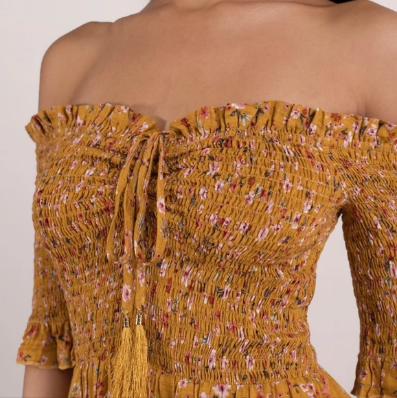 Tobi Floral Dress - Picture 2 of 8